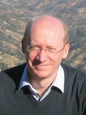 Headshot of Dr Chris Parry